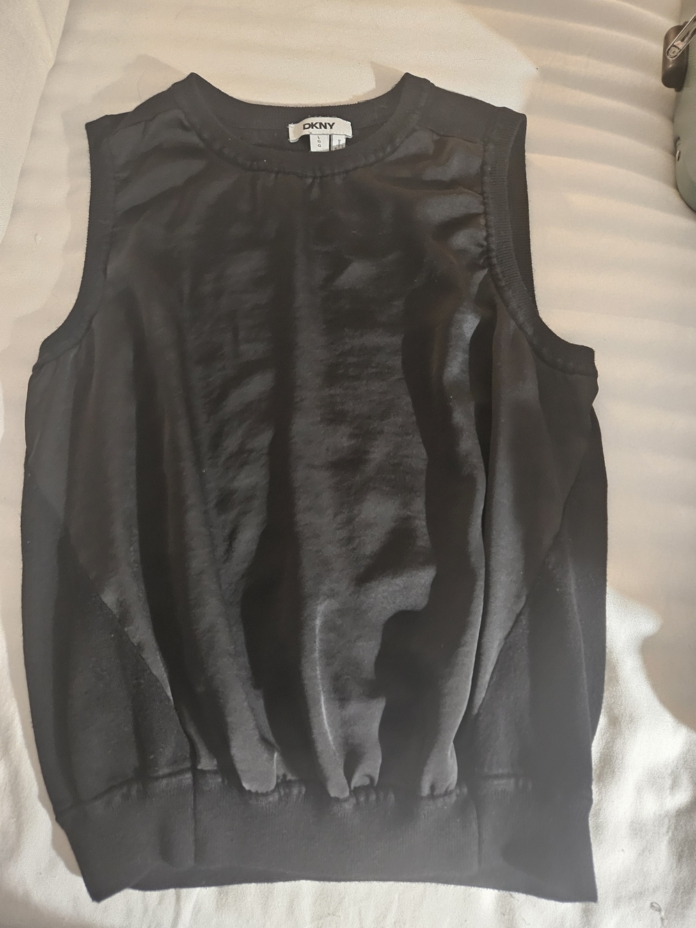 DKNY Black Sleeveless Satin-Front Top